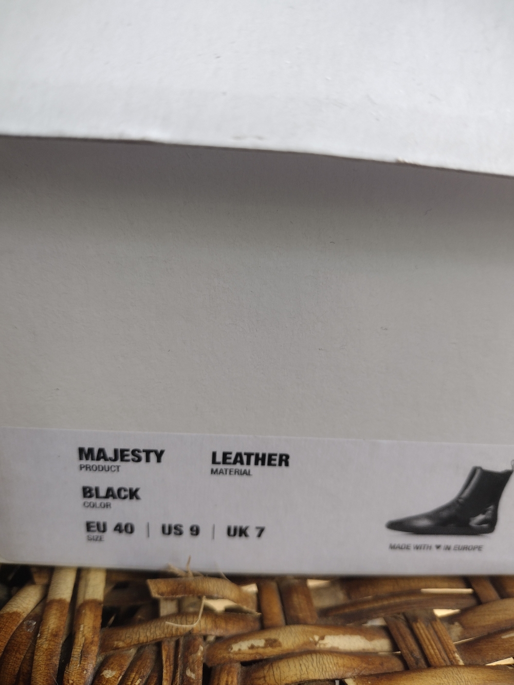 Black Patent Chelsea Womens Boots - Picture 7 of 10